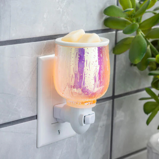 Iridescent Glow Pluggable Warmer